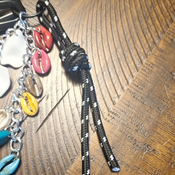 Multicolor Charm Keychain with Black Clip - Picture 8 of 9